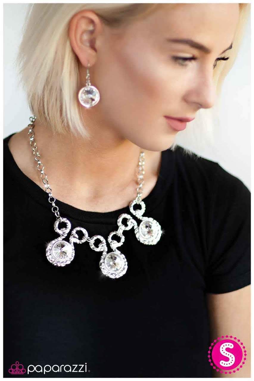 hypnotized silver necklace paparazzi