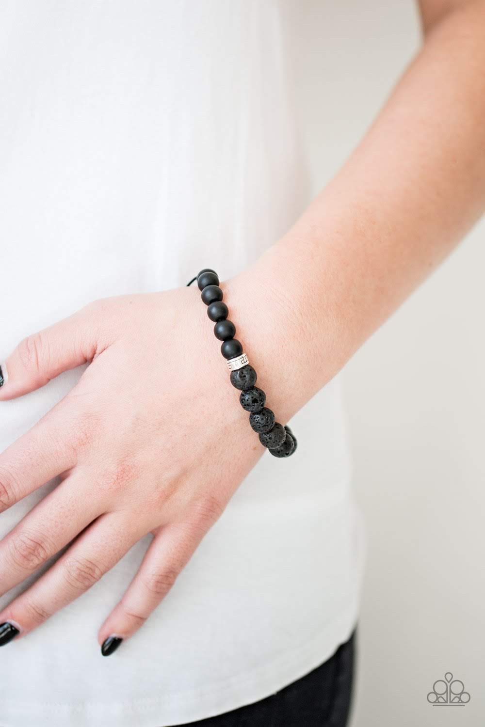 23 Really Cool Bracelets And Bangles That Are Elegant, Chic, And Stunning
