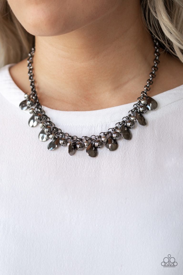 Stage Stunner - Black/Gunmetal Teardrop Necklace Paparazzi - Flamingo Angie