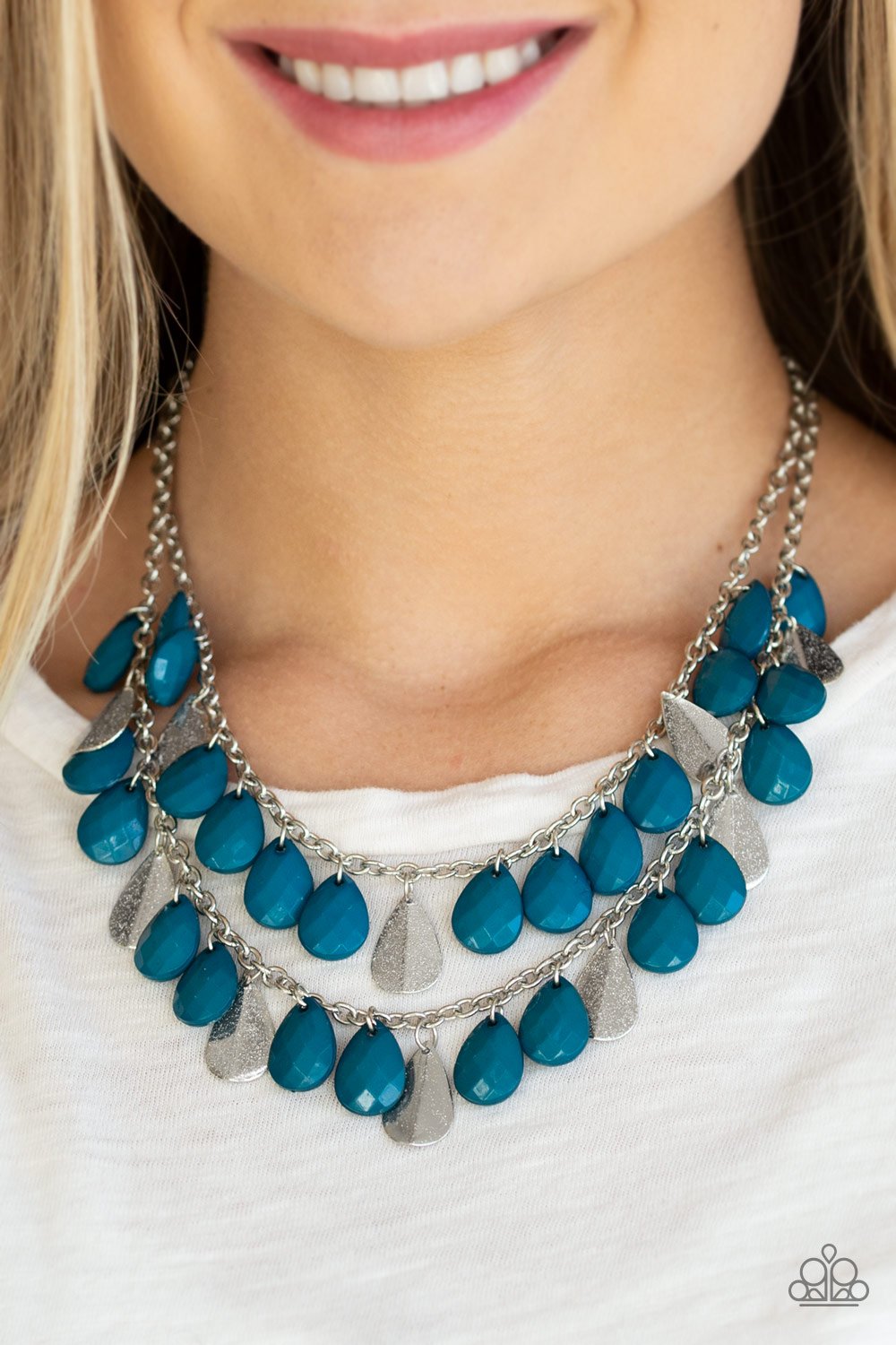 Party Spree - Blue Necklace - Paparazzi Accessories – Sassysblingandthings